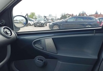 Toyota Aygo I Hatchback 3d 1.0 VVT-i 68KM 2007 Toyota Aygo Toyota Aygo Benzyna 68KM, zdjęcie 13