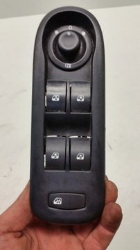 PRZEŁĄCZNIK SZYB PANEL LUSTERKE RENAULT KANGOO II 07- 8200548970 EUROPA