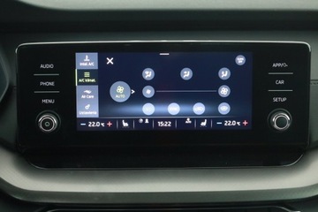 Skoda Octavia IV Liftback 2.0 TDI 150KM 2022 Skoda Octavia 2.0 TDI, Salon Polska, zdjęcie 9