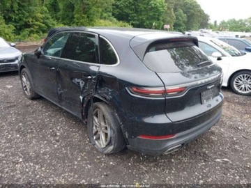 Porsche Cayenne III 2019 Porsche Cayenne 2019 PORSCHE CAYENNE 3.0 Benzyna 335KM, zdjęcie 13