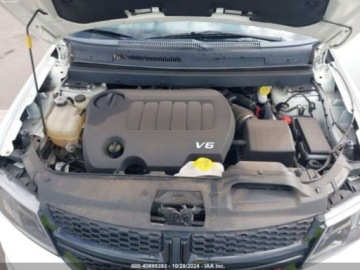 Dodge Journey 2019 Dodge Journey Crossroad, 2019r., 4x4, 3.6L 3.6 Benzyna 283KM, zdjęcie 12