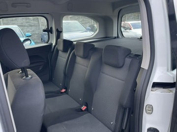 Citroen Berlingo III Osobowy M 1.2 PureTech 110KM 2021 Citroen Berlingo Klima. Tempomat Czujniki park., zdjęcie 11