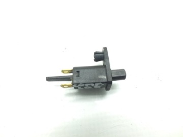 CZUJNIK LAMPKI W KUFER PEUGEOT SATELIS 125 COMPRESSOR