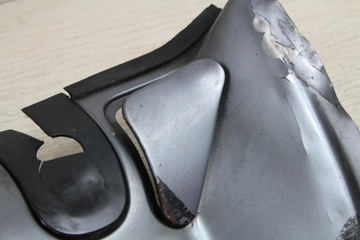 HONDA GL1500 SC22 КРЫШКА КОЛЛЕКТОРА ПЕРЕДНЯЯ СПРАВА