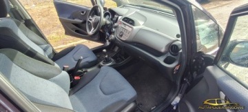 Honda Jazz III 1.2 i-VTEC 90KM 2010 Honda Jazz 1.2 90KM Salon Pl. 1.2 Benzyna 90KM, zdjęcie 9