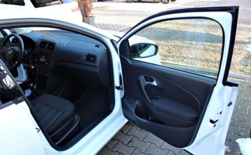 Volkswagen Polo V Hatchback 3d Facelifting 1.0 60KM 2015 Volkswagen Polo 1.0 i Komputer Podgrzewane fotele 1 rok gwarancji w cen, zdjęcie 17