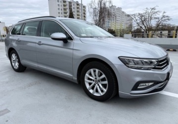 Volkswagen Passat B8 Variant Facelifting 1.5 TSI EVO 150KM 2022 Volkswagen Passat Variant salon PL FV Vat 23 rok gwarancji automat DSG, zdjęcie 10
