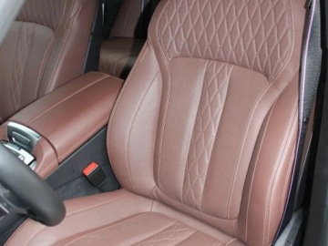 BMW X5 G05 SUV Facelifting 3.0 30d 298KM 2026 BMW X5 xDrive30d Sport Suv 3.0 (298KM) 2026, zdjęcie 4