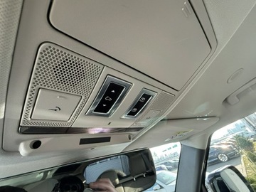 Land Rover Defender IV (L663) 90 3.0 i6P 400KM 2020 Land Rover Defender First Edition. 400 KM. Bezwyp., zdjęcie 37