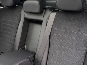 Mercedes GLC C254/X254 Coupe 2.0 200 204KM 2025 GLC Coupe 200 4-Matic AMG Line 2.0 (204KM) 2025, zdjęcie 13