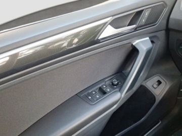 Volkswagen Tiguan II SUV 1.5 TSI EVO 150KM 2020 Volkswagen Tiguan VW Tiugan 1.5 TSI Elegance Premium DSG IQ Light IQ Drive, zdjęcie 11