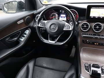 Mercedes GLC C253 SUV 2.0 250 211KM 2016 Mercedes GLC GLC 250 4MATIC, Salon Polska, 4X4, zdjęcie 5