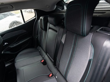 Peugeot 408 2025 Od ręki - Allure e-DCS 1.2 mHEV 145KM / Pakiet Zimowy, Bezpieczeństwo, zdjęcie 14