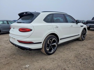 Bentley Bentayga 2022 Bentley Bentayga 2022 4.0 Benzyna 542KM, zdjęcie 3