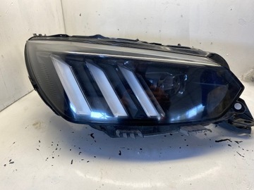 PEUGEOT 208 II LAMPA PRAWY PRZÓD FULL LED 9841641980