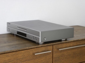 YAMAHA DVD-S1700 титан – DVD/CD/MP3/SACD/DVDA-плеер