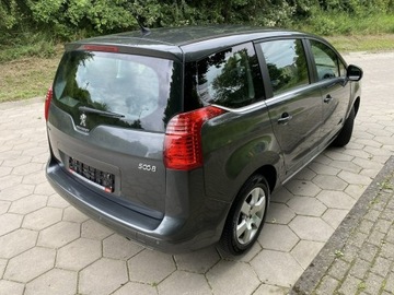 Peugeot 5008 I Minivan Facelifting 2.0 BlueHDi 150KM 2016 Peugeot 5008 2.0 BlueHDI 7-osobowy Navi Klimatroni, zdjęcie 5