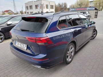 Volkswagen Golf VIII Variant 1.5 TSI 150KM 2023 Volkswagen Golf R Line Panorama Kamera Harman Kardon 1.5 Benzyna 150KM, zdjęcie 6