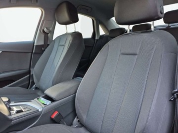 Audi A4 B9 Limousine Facelifting 2.0 35 TFSI 150KM 2020 Audi A4 Limousine Salon PolskaFaktura VAT Po duzym serwisie Full LED, zdjęcie 10