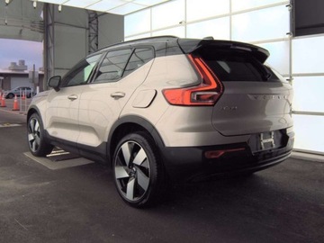 Volvo XC40 2024 Volvo XC 40 Recharge Pure 2024 Elektryczny 405KM, zdjęcie 1
