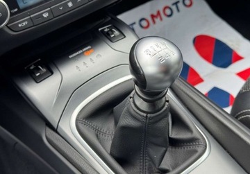 Toyota Avensis III Wagon Facelifting 2015 1.8 Valvematic 147KM 2017 Toyota Avensis 1,8 147KM Xenon Climatronic NAVI Kamera LED ASO Dla wymagaj, zdjęcie 19