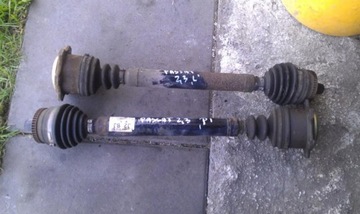VW PASSAT B5 2.3 V5 - POLOS LEWA