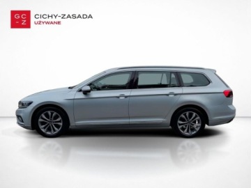 Volkswagen Passat B8 Variant Facelifting 1.5 TSI EVO 150KM 2022 Volkswagen Passat SalonPL serwis ASO 1.5TSI 150KM bezwypadkowy kamera grz., zdjęcie 1