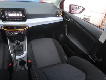 Seat Arona Crossover Facelifting 1.0 TSI 110KM 2022 Seat Arona 1.0 TSI, Salon Polska, Serwis ASO, zdjęcie 7
