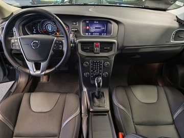 Volvo V40 II Hatchback Facelifting 2.0 D2 120KM 2019 Volvo V40 2.0, 120 KM, Automat, Nawi, Kamera,, zdjęcie 8
