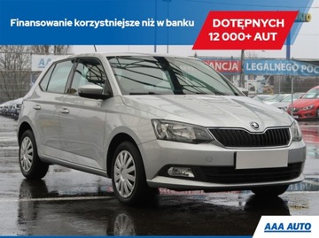 Skoda Fabia III Hatchback 1.2 TSI 110KM 2016 Skoda Fabia 1.2 TSI, Salon Polska, Serwis ASO