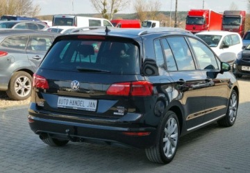 Volkswagen Golf Sportsvan Sportsvan 1.6 TDI BlueMotion 110KM 2015 Volkswagen Golf Sportsvan 1,6 TDI 110KM Navi Hak 1.6 Diesel 110KM, zdjęcie 18