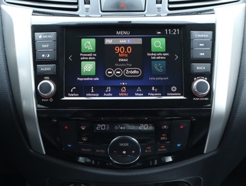 Nissan Navara IV Double Cab 2.3 190KM 2019 Nissan Navara 2.3 dCi, Salon Polska, 187 KM, 4X4, zdjęcie 11