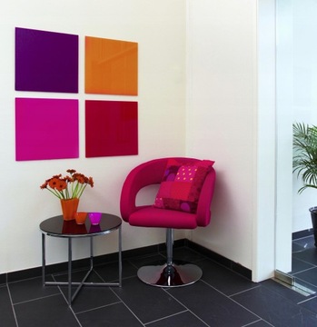 Стеклянная магнитная доска 45x45 красный - голый