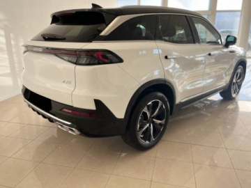 BAIC Beijing 7 1.5 177KM 2024 BAIC Beijing 7 X75 1.5T Luxury DCT Suv 177KM 2024, zdjęcie 3