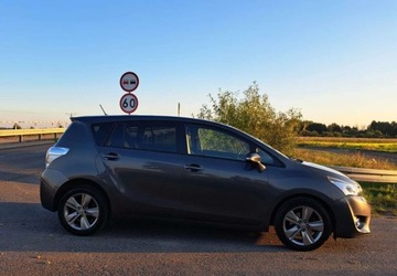 Toyota Verso Minivan Facelifting 1.6 D-4D 112KM 2015 Toyota Verso Toyota Verso 1.6 D-4D Prestige 1.6 Diesel 112KM, zdjęcie 35