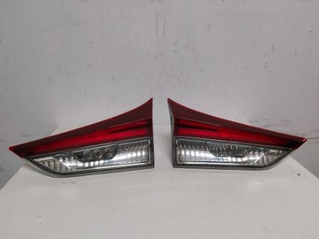 LAMPA PRAWA LEWA TYŁ TYLNA TOYOTA AURIS II 2 KOMBI LIFT FL LED