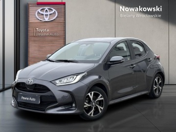 Toyota Yaris IV Hatchback 1.5 Hybrid Dynamic Force 116KM 2024 Toyota Yaris Hybrid 1.5 Style IV (2020-) Hybrid 1.