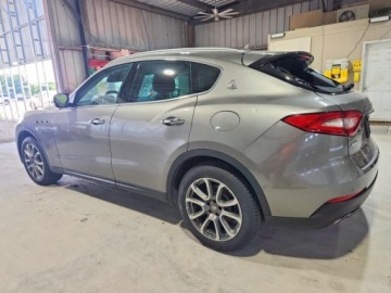 Maserati Levante 2017 Maserati Levante S 2017 3.0 Benzyna 424KM, zdjęcie 1