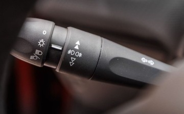 Peugeot 2008 I SUV Facelifting 1.2 PureTech 110KM 2016 Peugeot 2008 1.2 Pure Tech Active SS 1.2 Benzyna 110KM, zdjęcie 31