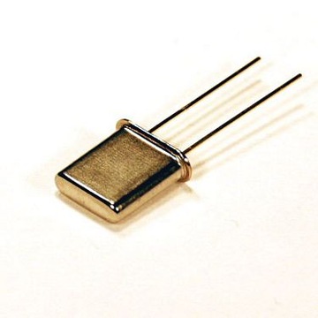Kwarc 7.3728MHz 5szt.