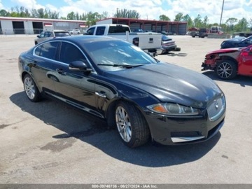 Jaguar XF I Sedan Facelifting 5.0 V8 385KM 2012 Jaguar XF 2012 Jaguar XF 4dr Sdn 5.0 Benzyna 385KM, zdjęcie 5