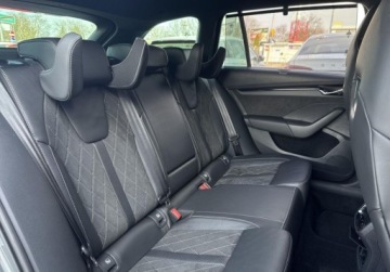 Skoda Octavia IV RS Kombi 2.0 TDI SCR 200KM 2022 Skoda Octavia RS 2.0TDI 200KM DSG HAK SkoraMasaz NAVI DCC Kamera LED Matri, zdjęcie 15