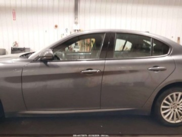 Alfa Romeo Giulia II Sedan Facelifting 2.0 Turbo 280KM 2023 Alfa Romeo Giulia Sprint 2023 2.0 Benzyna 280KM, zdjęcie 2