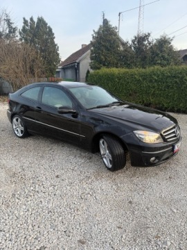 Mercedes CLC 1.8 (180 Kompressor) 143KM 2009 MERCEDES CLC COUPE Doinwestowany Nowy Rozrzad Nowe Tarcze i Klocki, zdjęcie 3