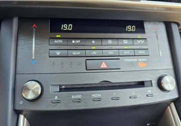 Lexus IS III 2019 Lexus IS 2,5 Benzyna Hybryda 181 KM Salon PL Automat GWARANCJA Zamiana, zdjęcie 30