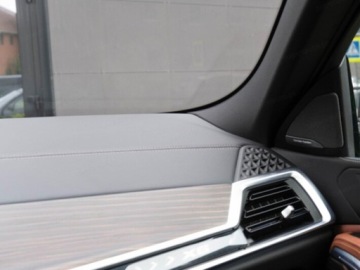 BMW X6 G06 SUV Facelifting 3.0 30d 298KM 2025 BMW X6 xDrive30d Sport Suv 3.0 (298KM) 2025, zdjęcie 9