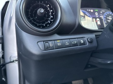 Toyota C-HR II SUV Plug-In 2.0 Hybrid Dynamic Force Plug-in  223KM 2024 Toyota C-HR 2.0 PHEV Executive 2.0 PHEV Executive|, zdjęcie 19