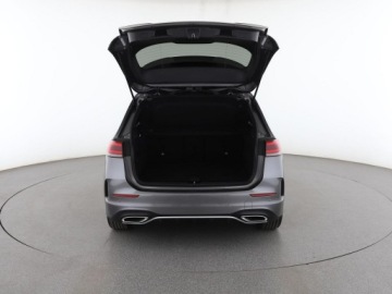 Mercedes Klasa B W247 2021 Mercedes B 180 automat panorama skóra/alcantara, zdjęcie 18