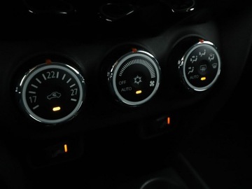 Mitsubishi ASX I SUV Facelifting 2015 1.6 117KM 2016 Mitsubishi ASX Diamant Edition lift grzane fotele, zdjęcie 23