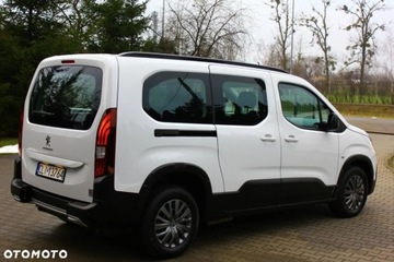 Peugeot Rifter Standard 1.5 BlueHDI 102KM 2024 Peugeot Rifter Peugeot Rifter N1 BlueHDI 100 L2 Allure 1.5 Diesel 102KM, zdjęcie 15